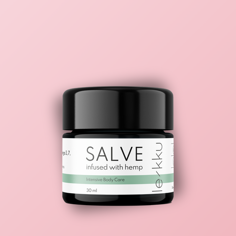 Skin-regenerating natural CBD salve